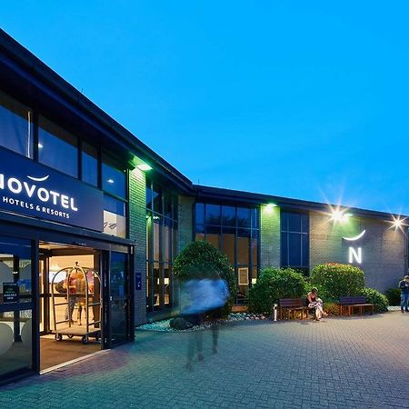Novotel London Stansted Airport Stansted Mountfitchet Exterior foto